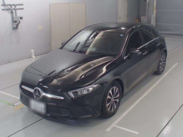 20080 Mercedes benz A class 177084 2021 г. (CAA Chubu)